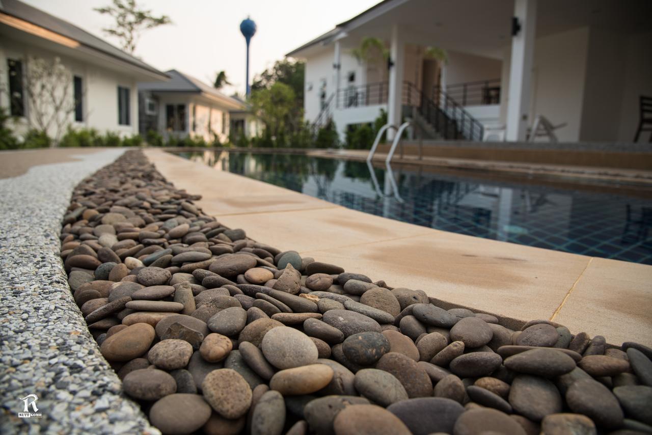 Yokyor Resort Pak Meng Esterno foto